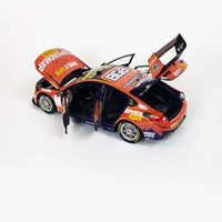 HOLDEN ZB COMMODORE TRIPLE EIGHT RACE ENGINEERING SUPERCHEAP AUTO RACING LOWNDES/FRASER #888 2022 Bathurst 1000 - 1:18 SCALE - BIANTE