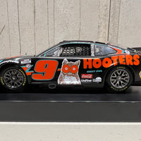 CHASE ELLIOTT 2023 HOOTERS 1:24 ELITE DIECAST MODEL