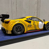 Ferrari 488 GT Modificata - 1:18 Resin Model Car - LookSmart