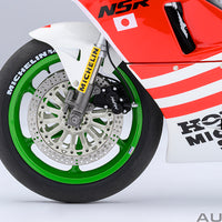 WAYNE GARDNER - HONDA NSR500 WGP500 GUN KOMA #56 BARIBARI LEGEND - 1:12 SCALE MODEL - AUTOART