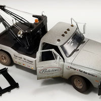 *PRE-ORDER* 1969 CHEVROLET C-30 WRECKER - PORKCHOP'S CHOP SHOP - 1:18 SCALE DIECAST MODEL - ACME EXCLUSIVE