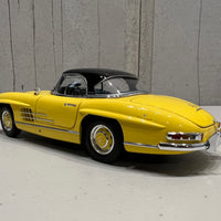 Mercedes Benz 300SL Roadster (W198) 1958 Yellow With Hardtop - 1:18 Scale Diecast Model - MiniChamps