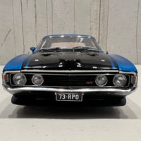 FORD XA FALCON RP083 SEDAN COSMIC BLUE 1:18 DIECAST MODEL