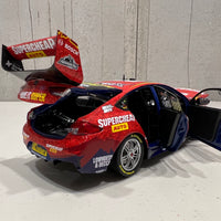 HOLDEN ZB COMMODORE TRIPLE EIGHT RACE ENGINEERING SUPERCHEAP AUTO RACING LOWNDES/FRASER #888 2022 Bathurst 1000 - 1:18 SCALE - BIANTE