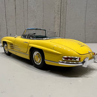 Mercedes Benz 300SL Roadster (W198) 1958 Yellow With Hardtop - 1:18 Scale Diecast Model - MiniChamps