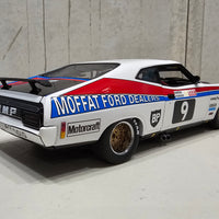 ALLAN MOFFAT - VERN SCHUPPAN - 1976 HARDIE-FERODO 1000 - FORD FALCON XB #9 - 1:18 SCALE DIECAST MODEL - AUTOart