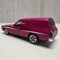 1975 HJ SANDMAN PANEL VAN - 1:24 SCALE DIECAST MODEL - DDA