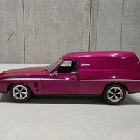 1975 HJ SANDMAN PANEL VAN - 1:24 SCALE DIECAST MODEL - DDA