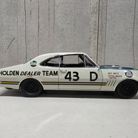 HOLDEN HT MONARO GTS 350 - 1969 BATHURST - 1:18 SCALE DIECAST MODEL