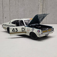 HOLDEN HT MONARO GTS 350 - 1969 BATHURST - 1:18 SCALE DIECAST MODEL