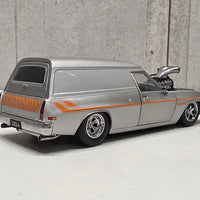 BLOWN HOLDEN HZ SANDMAN PANELVAN - SILVER 1:24 SCALE DIECAST MODEL - DDA