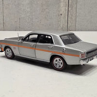 XW GTHO PHASE II - SILVER FOX- 1:32 SCALE DIECAST MODEL - DDA