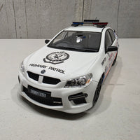 2013 VF HSV GEN-F GTS - NSW POLICE CAR - 1:18 SCALE MODEL - APEX REPLICAS