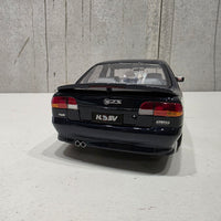 HSV VS GTS - 1:18 SCALE DIECAST MODEL - GENESIS BLUE - BIANTE