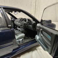 HSV VS GTS - 1:18 SCALE DIECAST MODEL - GENESIS BLUE - BIANTE