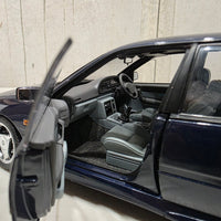 HSV VS GTS - 1:18 SCALE DIECAST MODEL - GENESIS BLUE - BIANTE