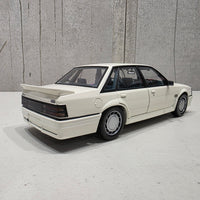 1985 HOLDEN VK COMMODORE SS GROUP THREE - 1:18 SCALE DIECAST MODEL - BIANTE