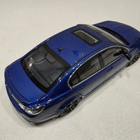 HOLDEN VF COMMODORE SSV REDLINE - SLIPSTREAM BLUE - 1:18 SCALE DIECAST MODEL - BIANTE