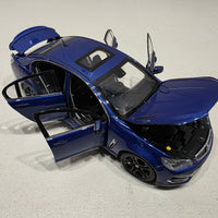 HOLDEN VF COMMODORE SSV REDLINE - SLIPSTREAM BLUE - 1:18 SCALE DIECAST MODEL - BIANTE