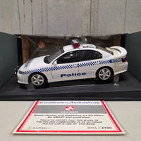 HOLDEN VX SS VICTORIAN POLICE CAR - 1:18 SCALE DIECAST MODEL - AUTOart