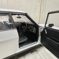 Holden HQ Monaro GTS Sedan Glacier White (350ci Engine) - 1:18 Scale Diecast Model