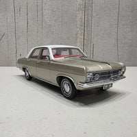 HOLDEN HR PREMIER - SIVER MINK - 1:18 SCALE DIECAST MODEL