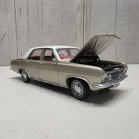 HOLDEN HR PREMIER - SIVER MINK - 1:18 SCALE DIECAST MODEL