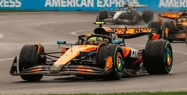2025 Lando Norris - Australian GP Winner - #4 McLaren MCL39 - 1:18 Sca