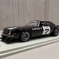 Chevrolet Camaro No.7 Winner Michigan IROC 1974 - Bobby Unser - Limited 300 - 1:18 Scale Resin Model Car - Spark