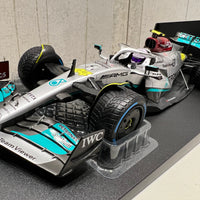 MERCEDES-AMG PETRONAS FORMULA ONE TEAM F1 W13 E PERFORMANCE - LEWIS HAMILTON - MONACO GP 2022 - with rain tyres - 1:18 Scale Diecast Model Car - Minichamps
