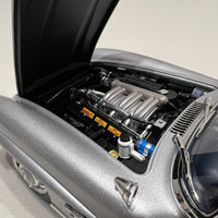 1957 MERCEDES-BENZ 300 SL - ROADSTER (W198) - SILVER - 1:18 SCALE DIECAST MODEL - MINICHAMPS