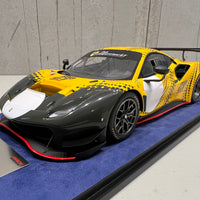 Ferrari 488 GT Modificata - 1:18 Resin Model Car - LookSmart