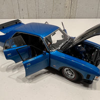 FORD XA FALCON RP083 SEDAN COSMIC BLUE 1:18 DIECAST MODEL