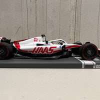 HAAS F1 TEAM VF-22 - MICK SCHUMACHER - BAHRAIN GP 2022 - 1:18 Scale Resin Model Car - Minichamps
