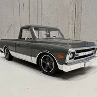 1969 CHEVROLET C10 CUSTOM - LS-10 - 1:18 SCALE DIECAST MODEL - ACME
