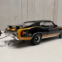 1972 OLDSMOBILE 442 - HURST - DRAG OUTLAW - 1:18 SCALE DIECAST MODEL - ACME