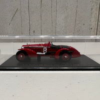 Alfa Romeo 8C No.8 Winner 24H Le Mans 1932 - R. Sommer - L. Chinetti - 1:43 Scale Resin Model Car - Spark