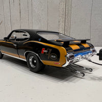 1972 OLDSMOBILE 442 - HURST - DRAG OUTLAW - 1:18 SCALE DIECAST MODEL - ACME