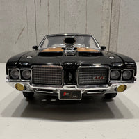 1972 OLDSMOBILE 442 - HURST - DRAG OUTLAW - 1:18 SCALE DIECAST MODEL - ACME