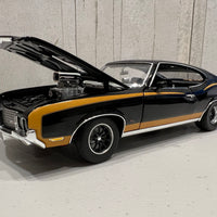 1972 OLDSMOBILE 442 - HURST - DRAG OUTLAW - 1:18 SCALE DIECAST MODEL - ACME