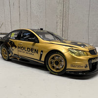Holden VF Commodore - Holden End of an Era Special Edition - 1:18 Scale Diecast Model - AUTHENTIC COLLECTABLES