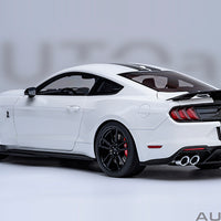 Ford Mustang Shelby GT500 (Oxford White) - 1:18 Scale Model - AUTOart