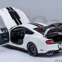 Ford Mustang Shelby GT500 (Oxford White) - 1:18 Scale Model - AUTOart
