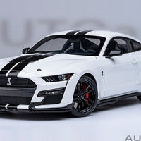 Ford Mustang Shelby GT500 (Oxford White) - 1:18 Scale Model - AUTOart