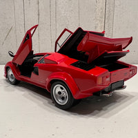 Lamborghini Countach LP500S - Red - Product specification as identical to 08320B - 1:18 Scale Diecast Model Car - KYOHO