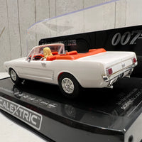 Scalextric C4404 James Bond Ford Mustang Goldfinger