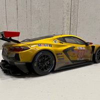 CHEVROLET CORVETTE C8.R #33 2023 LE MANS 24 HRS LM GTE AM CLASS WINNER CORVETTE RACING - POST RACE WEATHERD - 1:18 SCALE RESIN MODEL - TOPSPEED
