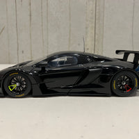 McLAREN 650S GT3 (GLOSS BLACK/MATT BLACK ACCENTS) 1:18 - AUTOART