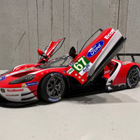 FORD GT LE MANS 2019 A.PRIAULX/H.TINCKNELL/J.BOMARITO #67 - 1:18 SCALE MODEL - AutoArt
