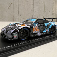 Porsche 911 RSR-19 No.77 Dempsey-Proton Racing - 24H Le Mans 2022 - C. Ried - S. Priaulx - H. Tincknell - 1:43 Scale Resin Model Car Spark